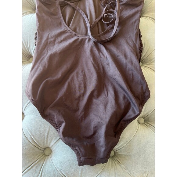 Gap womens Ruffle Tummy Control one Piece Swimsuit Small - Picture 5 of 7